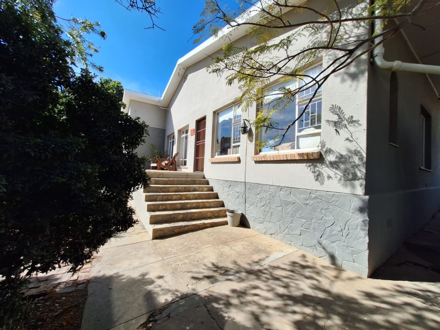 4 Bedroom Property for Sale in Barrydale Western Cape